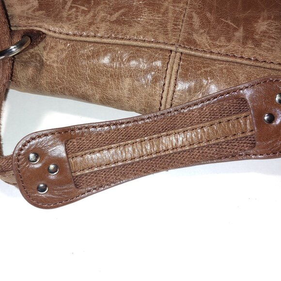 - The Sak Ventura Distressed Vintage Leather Convertible Backpack Bag Brow… - Picture 16 of 16